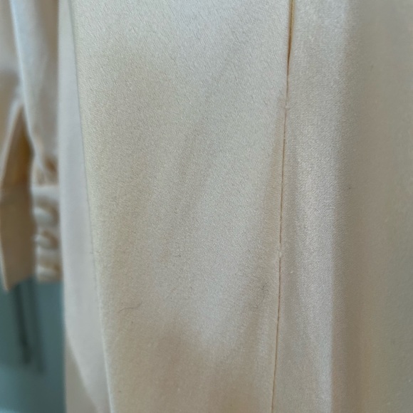 THE OWN STUDIO Wedding Dress - Picture 6 of 16